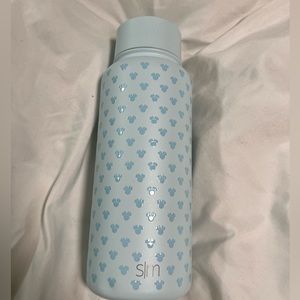 Simple modern Disney Minnie summit 32oz